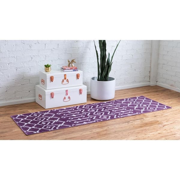 Moroccan Trellis Violet 2 ft. x 6 ft. 7 in. Runner Rug