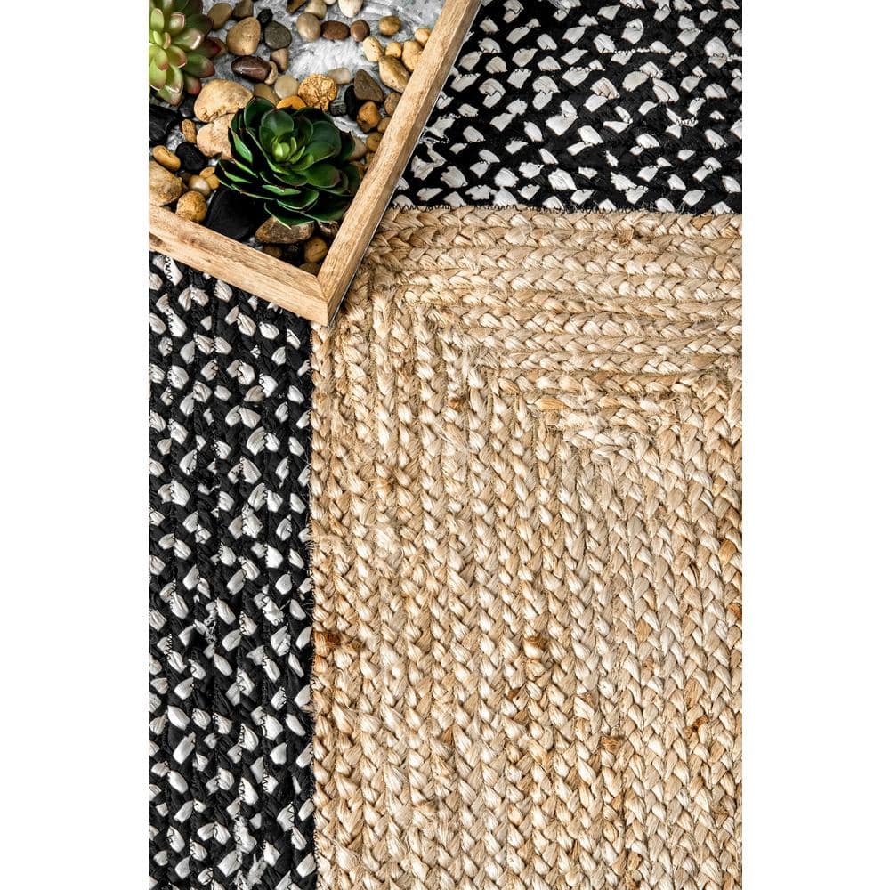 Handmade Braided Oval Cotton Rug in Black - 52"x24"
