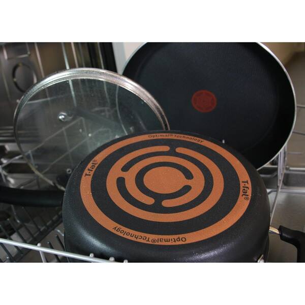 T-Fal 12 Piece Signature Titanium Cookware Set