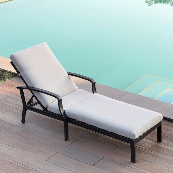 Black Aluminum 1-Piece Outdoor Patio Chaise Lounge Chair with Cream Cushions