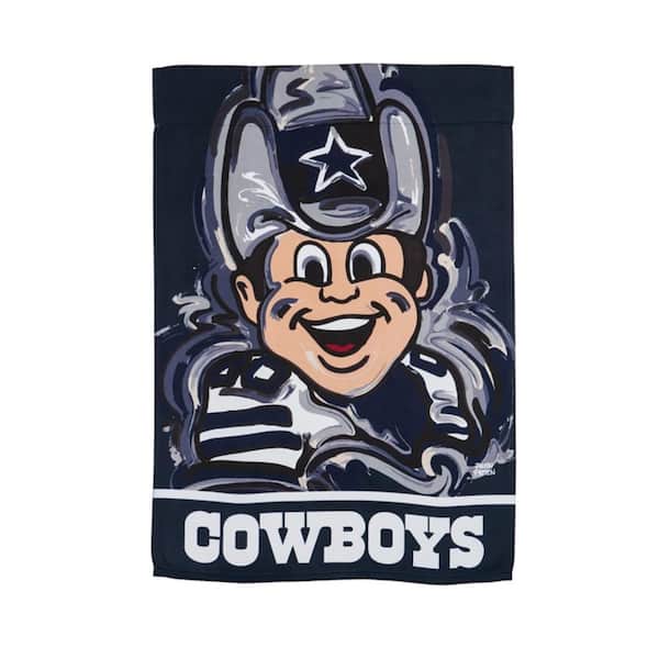 Evergreen 12.5 in. x 18 in. Dallas Cowboys Justin Patten Artwork Mascot Garden Flag