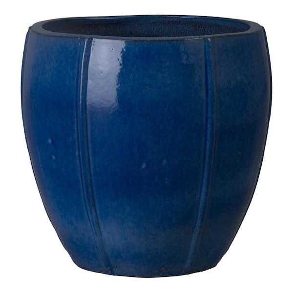 Emissary Crest 21 in. L x 20 in. H  Ceramic  Planter with Drainage Hole