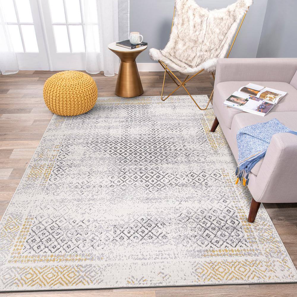 Yellow and Gray Geometric Oriental 5' x 7' Area Rug