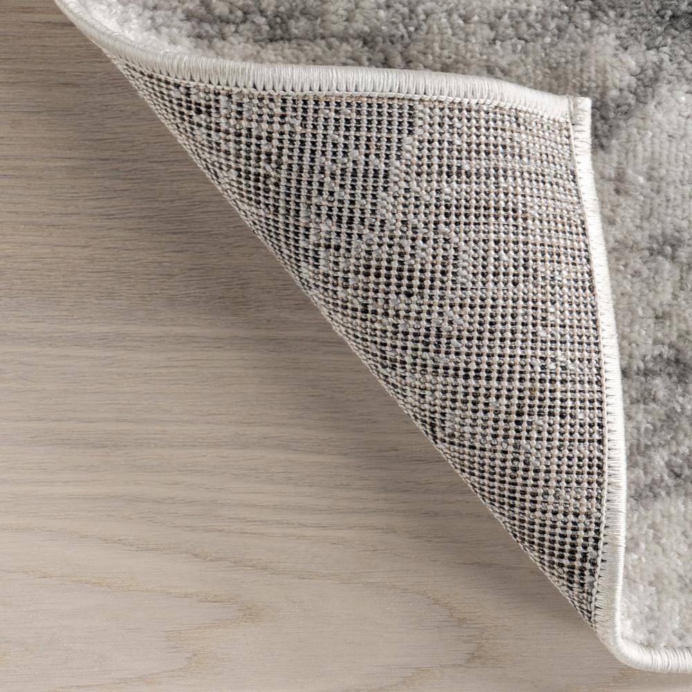 Reversible Rectangular Gray Synthetic 6'7"x9' Easy-Care Rug