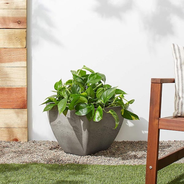 Simplicity Square 16 in. x 16 in. x 13 in. Cement PSW Pot