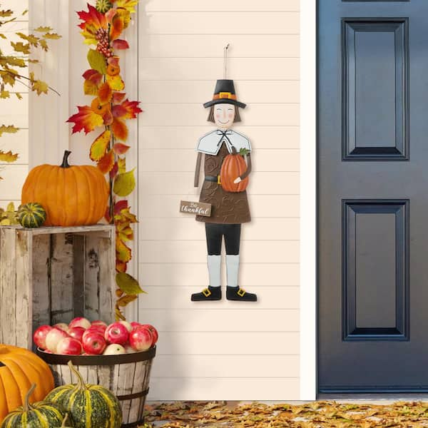 Thanksgiving Pilgrim Decorations: Embrace Tradition with Style