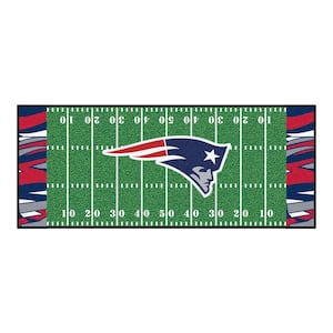 New England Patriots Football Patterned XFIT Design 2.5 ft. x 6 ft. Field Runner Area Rug