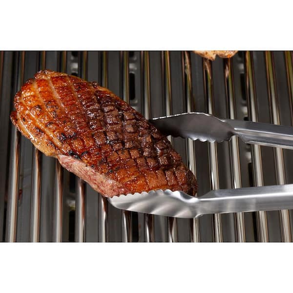 https://images.thdstatic.com/productImages/a455685c-9a22-48e1-89f9-832f6d8b0e4e/svn/broil-king-grill-tongs-64037-c3_600.jpg