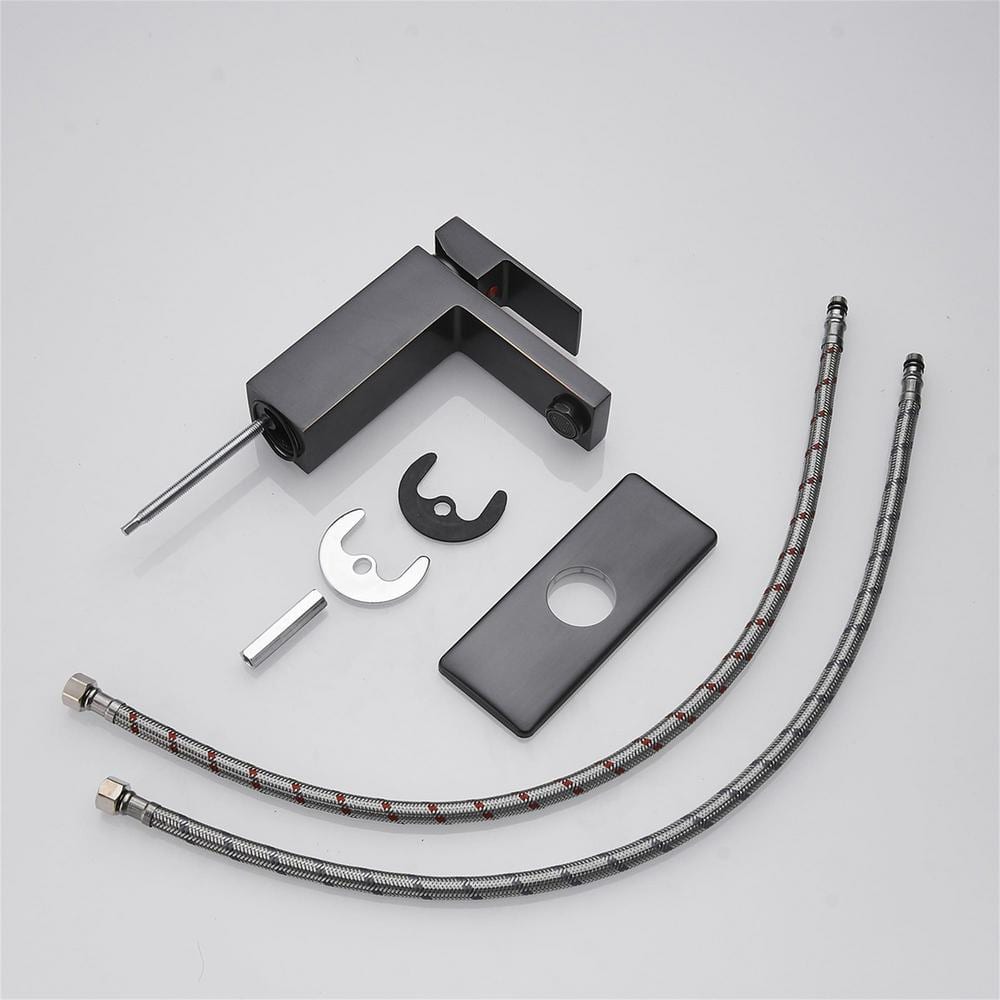 Oil Rubbed Bronze Single Handle Bathroom Faucet with Deckplate