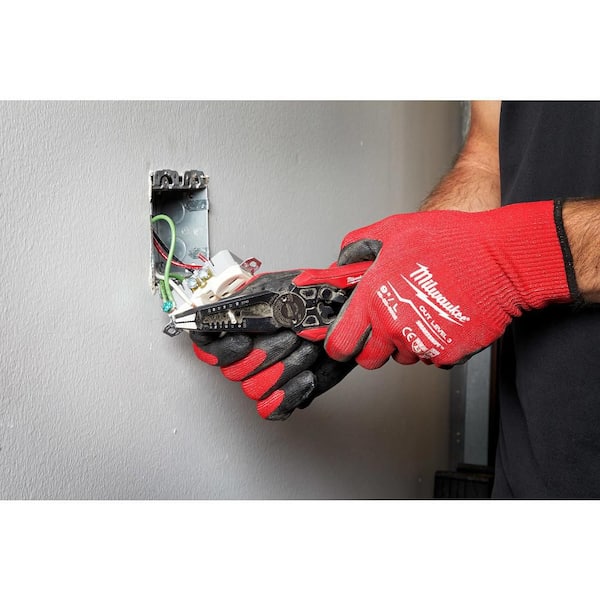 Milwaukee - 9 in. 7-in-1 High Leverage Combination Wire Stripper/Cutter Pliers
