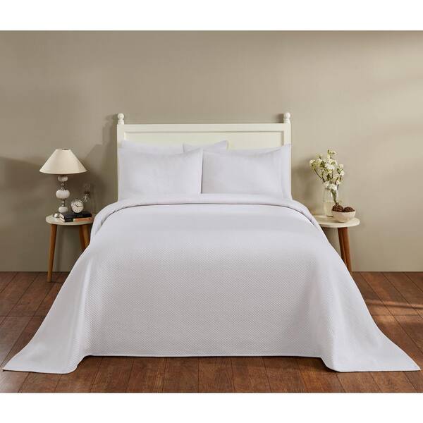 Better Trends Sophia Collection In, How Big Is A Queen Size Bedspread