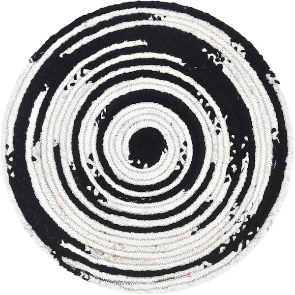 Unique Loom Braided Chindi Black/White 3 ft. x 3 ft. Round Area Rug