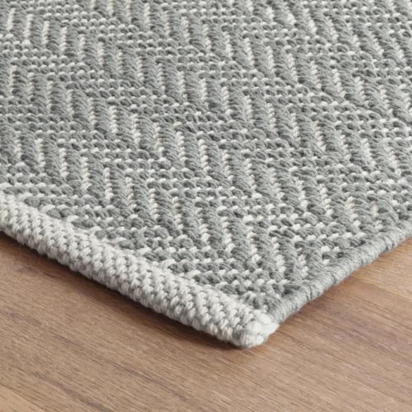 Herringbone Handwoven Cotton Slate Grey 5 ft. x 8 ft. Indoor Area Rug