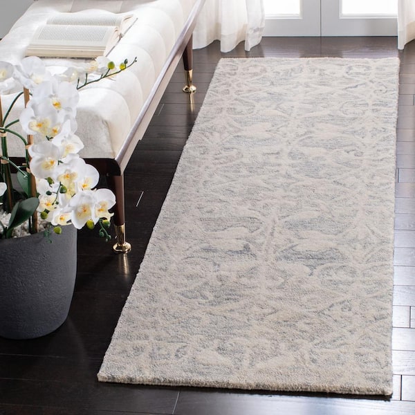 Chatham Light Gray/Ivory 2 ft. x 7 ft. Floral Distressed Runner Rug