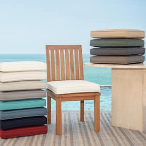 Oasis 19 in. x 19 in. Square Outdoor Seat Cushion in Cloud White