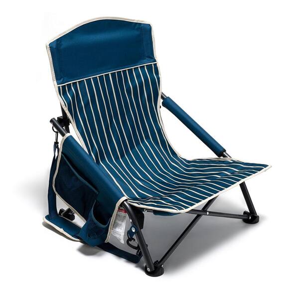 Mondawe Navy Blue Metal Patio Folding Beach Chair Lawn Chair Camping Chair with 2-Side Pockets and Built-in Shoulder Strap
