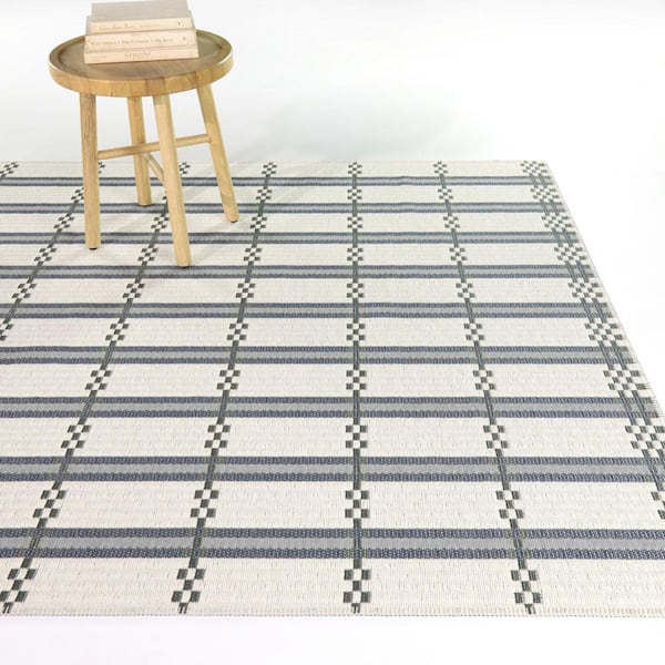 Vesely Blue 5 ft. 3 in. x 7 ft. Scandinavian Grid Indoor/Outdoor Area Rug