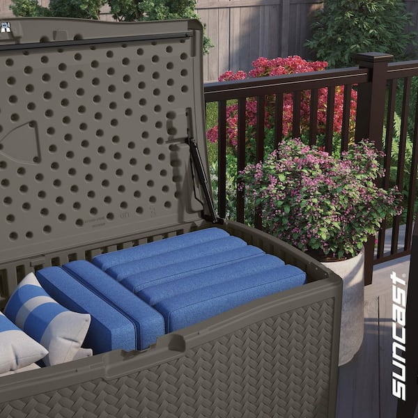 124 Gal. Plastic Deck Box