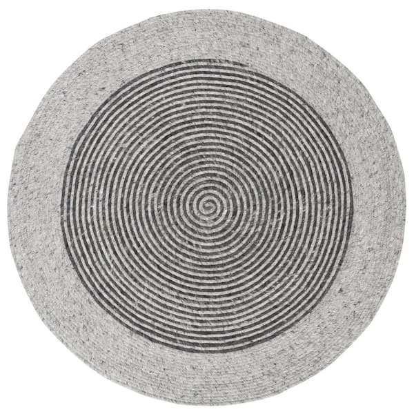 SAFAVIEH Braided Gray/Black 3 ft. x 3 ft. Round Striped Area Rug
