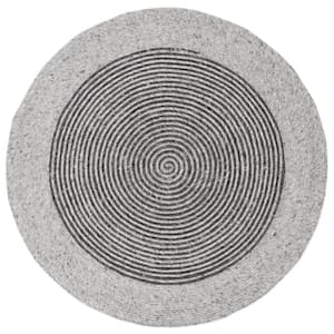 Braided Gray/Black 5 ft. x 5 ft. Round Striped Area Rug
