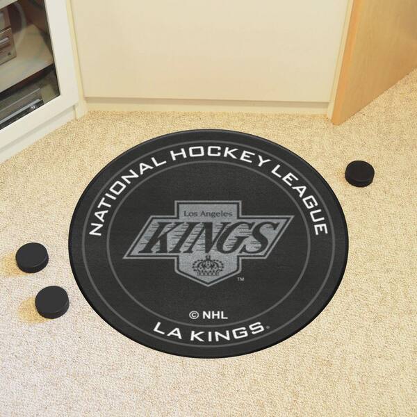 FANMATS NHL Retro Los Angeles Kings Purple 2 ft. Roundel Area Rug 35511 -  The Home Depot