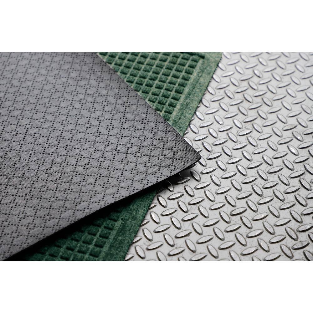 Evergreen Semi-Circle Rubber Outdoor Door Mat