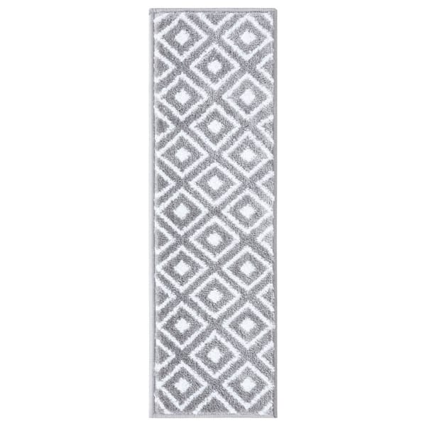 Beverly Rug Valencia Gray/Ivory 9 in. x 28 in. Non-Slip Stair Tread Cover (Set of 7)