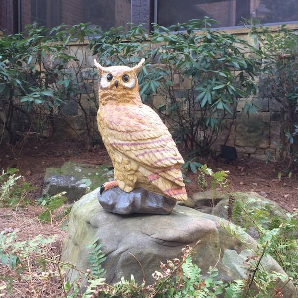 Call Of The Wild 15 1 2 In Large Owl On Perch Home And Garden Statue 89800 The Home Depot