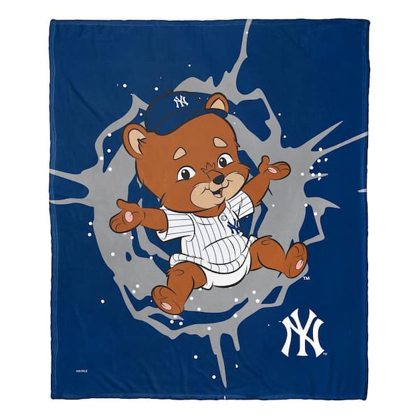 THE NORTHWEST GROUP MLB Yankees Mascot Silk Touch Throw