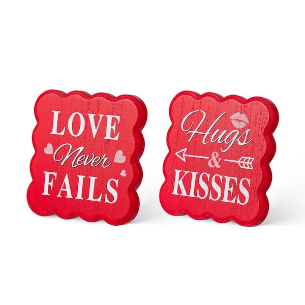 6 in. H Set of 2 Valentine's Wooden Table Decor