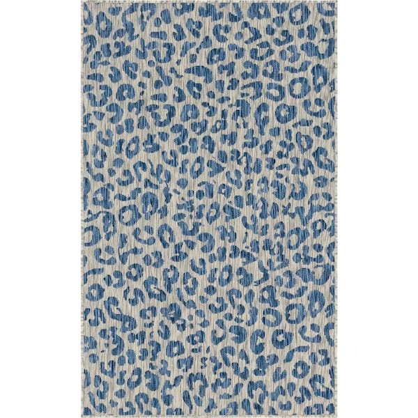 Unique Loom Azure Leopard Outdoor 5 ft. x 8 ft. Area Rug