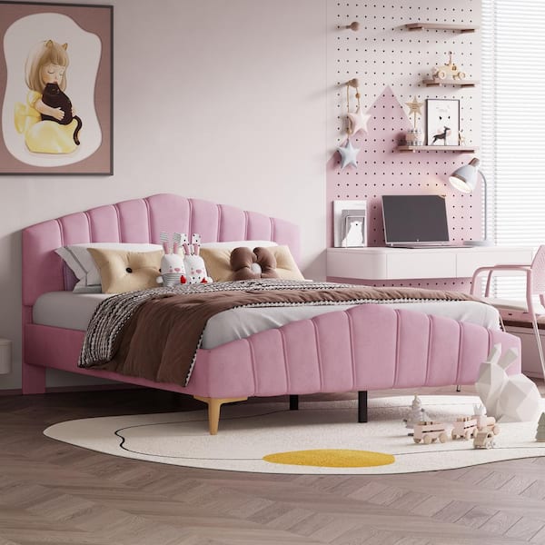 Harper & Bright Designs Pink Wood Frame Queen Velvet Upholstered Platform Bed with Stripe Decorated Headboard, Golden Metal Bed Legs