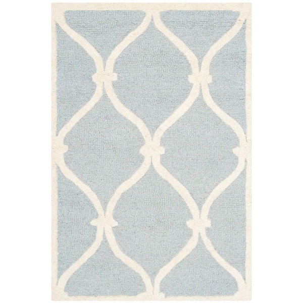 SAFAVIEH Cambridge Blue/Ivory Doormat 2 ft. x 3 ft. Border Knotted Geometric Area Rug