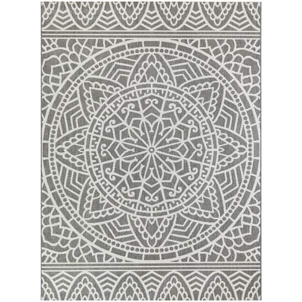 Hampton Bay Aztec Gray 8 ft. x 10 ft. Indoor/Outdoor Patio Area Rug