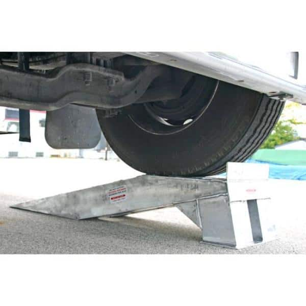 Heavy-Duty Aluminum Truck Service Ramps - 7,000 lb. per Axle