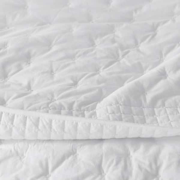 Pintuck Cotton Quilt