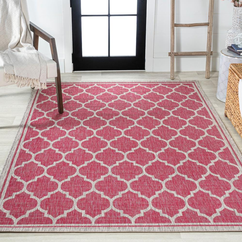 Fuchsia and Light Gray Moroccan Trellis Indoor/Outdoor Rug
