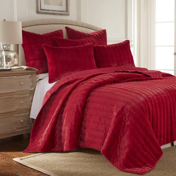 Red fuzzy comforter hot sale