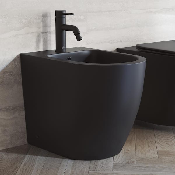Swiss Madison St. Tropez Elongated Smart Bidet Toilet in Matte