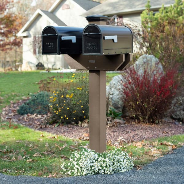 Hazelton Woodland Brown 2-Sided Mailbox Post