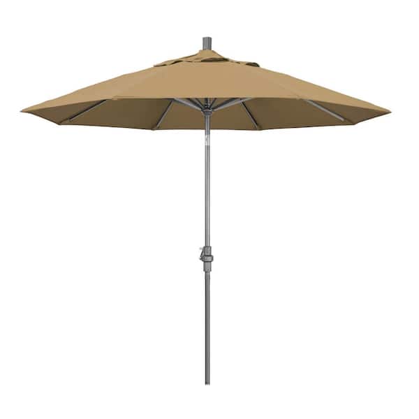 California Umbrella 9 ft. Hammertone Grey Aluminum Market Patio Umbrella with Collar Tilt Crank Lift in Straw Olefin