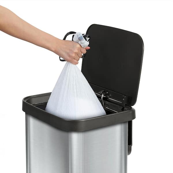 Glad Kitchen Trash Can 20 Gallon | Large Plastic Waste Bin with Odor  Protection of Lid | Hands Free with Step On Foot Pedal and Garbage Bag  Rings, 20