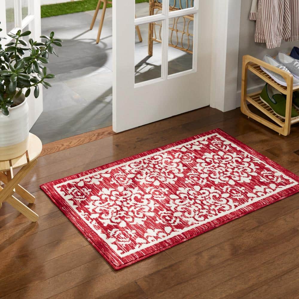 Red and White Synthetic Tufted Rectangular Medallion Rug, 24"x40"