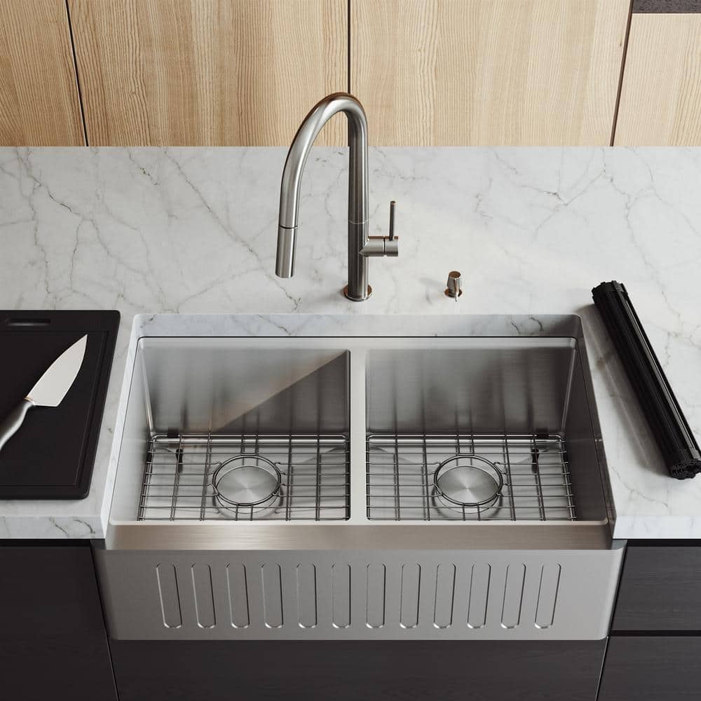 Oxford 33" Stainless Steel Double Bowl Farmhouse Kitchen Sink with Accessories