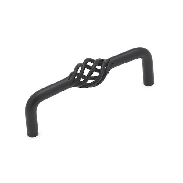 Richelieu Hardware 3-3/4 in. (96 mm) Center-to-Center Matte Black Traditional Drawer Pull