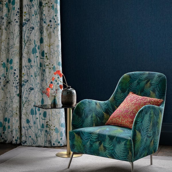 Clarissa Hulse Tisbury French Navy Wallpaper