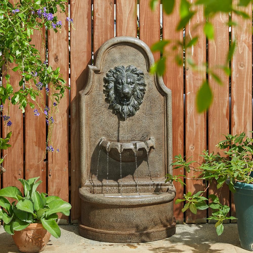 Oversized Faux Granite Lion Head Polyresin Outdoor Fountain with LED Light