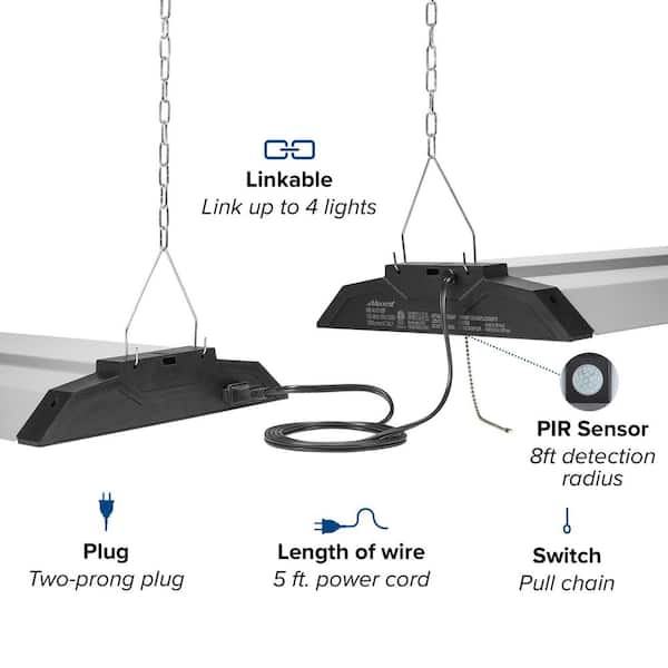 Maxxima 4 ft. 100-Watt LED Motion Sensor Shop Light Fixture