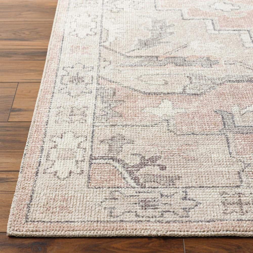Elle Oriental Rose Smoke Rectangular 5'3" x 7' Polyester Rug