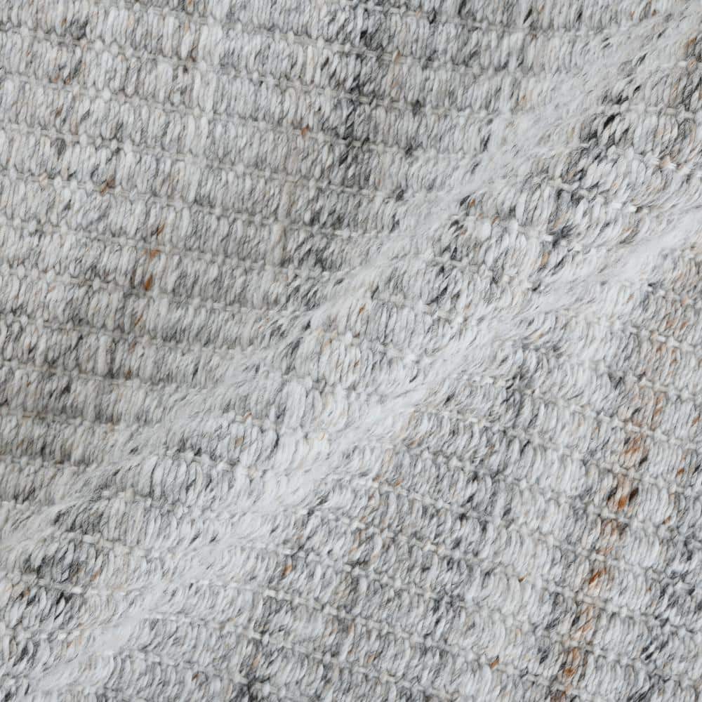 Gray Hand-Woven Geometric Outdoor Polyester Rug, 5' x 8'